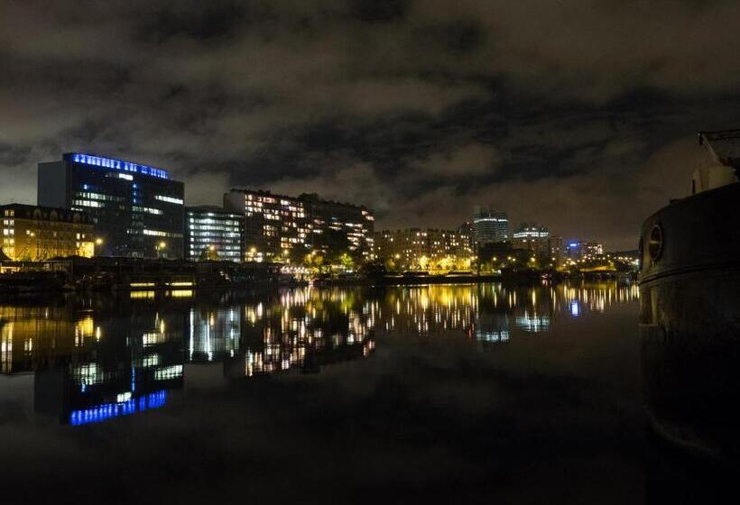 مبيت وإفطار Megalight Ii