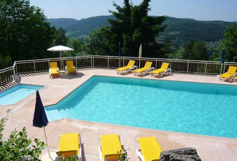 Chalet Charmant Au Tholy Avec Piscine Partagee