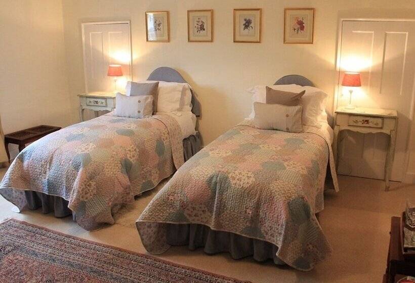 Church Farmhouse B & B