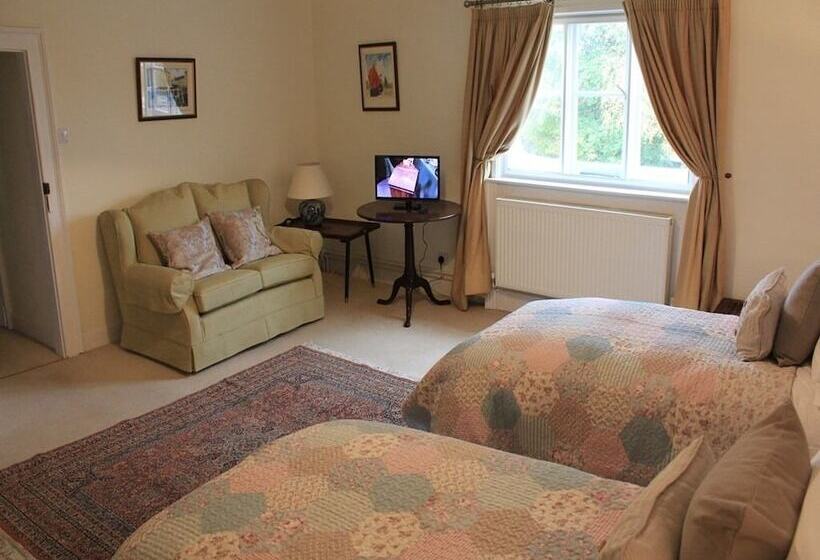 Church Farmhouse B & B