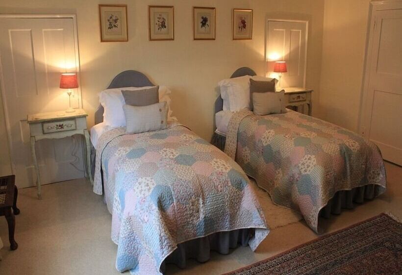 Church Farmhouse B & B