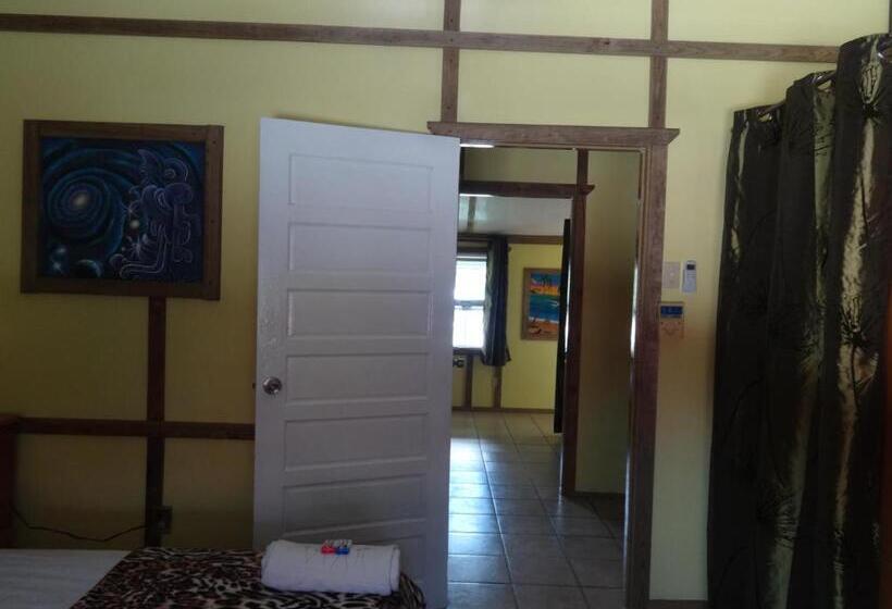 فندق Cocopele Inn