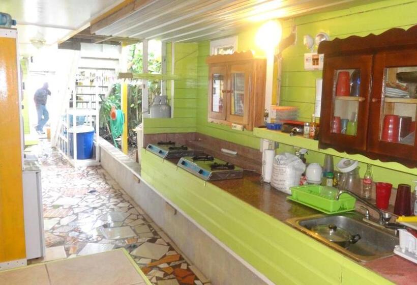 فندق Cocopele Inn