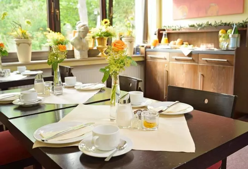 Hotelli Gaestezimmer Cappuccino