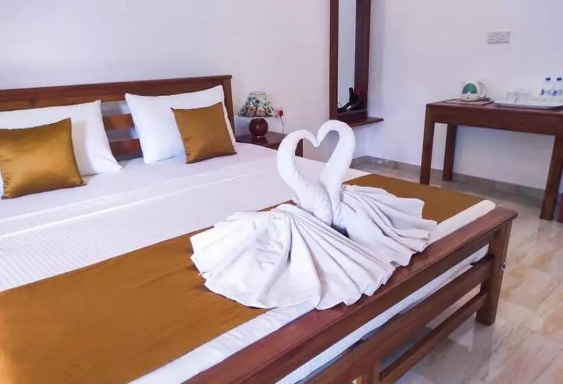 Hotelli Nilketha Yala Tissamaharama
