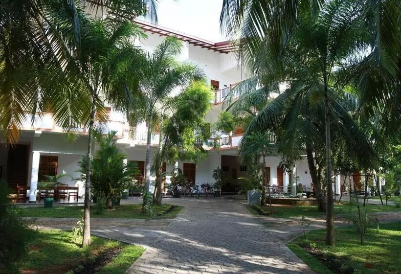 Hotelli Nilketha Yala Tissamaharama