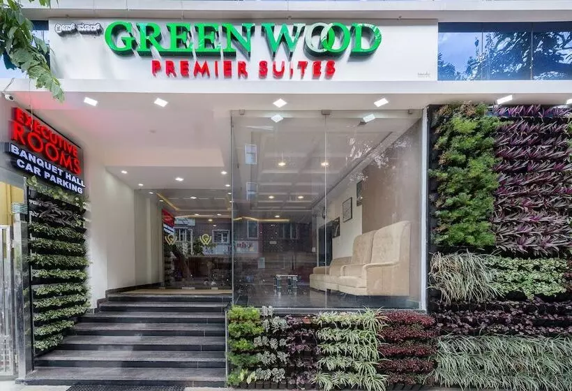 Hotelli Treebo Greenwood Premier Suites, Old Airport Road