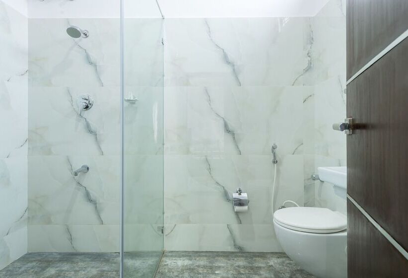 فندق Treebo Greenwood Premier Suites, Old Airport Road