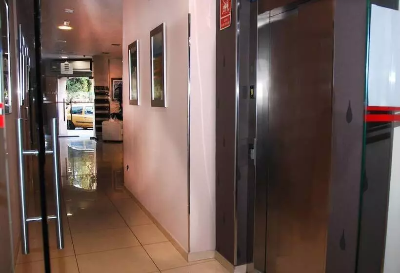 Hotel Villa De Cacabelos