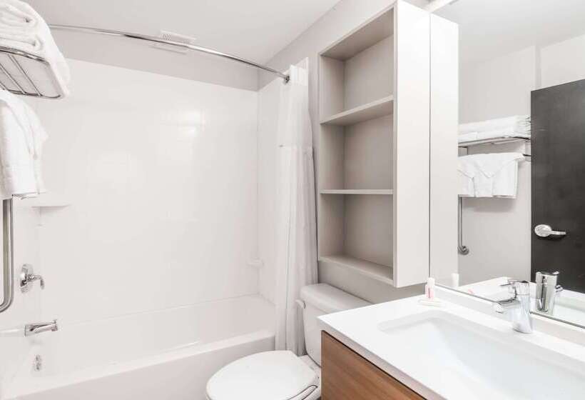 Microtel Inn & Suites By Wyndham   Penn Yan