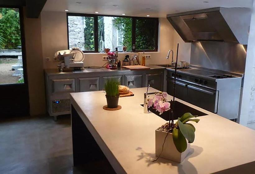 민박 M&s   Maison Féraud