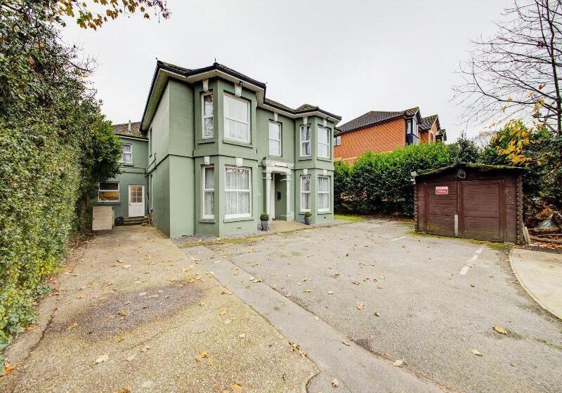 Пансион The Regents Guest House