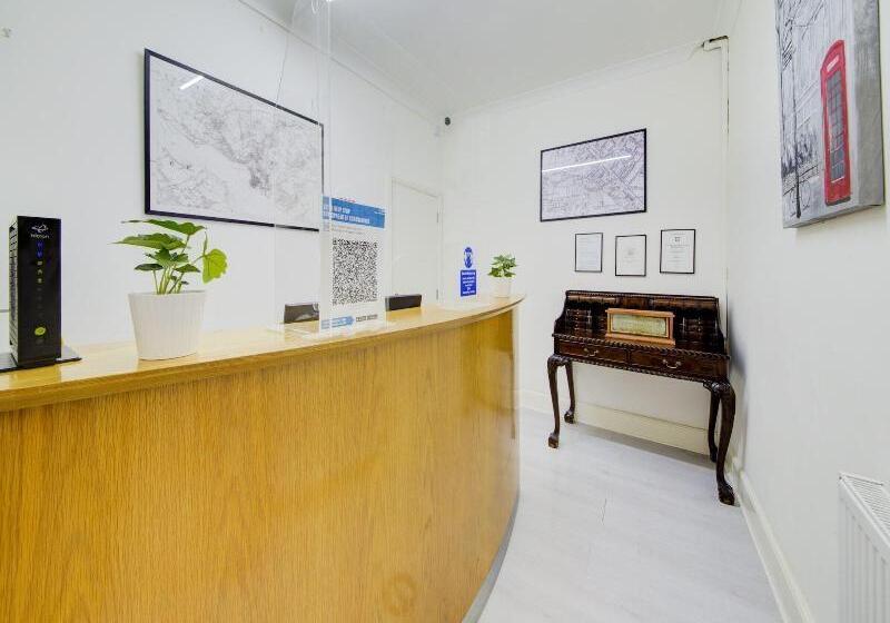 Пансион The Regents Guest House