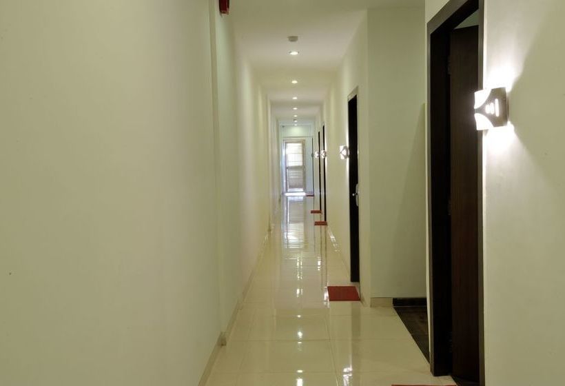 Signature Crest Chandavali