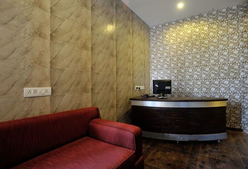 Signature Crest Chandavali