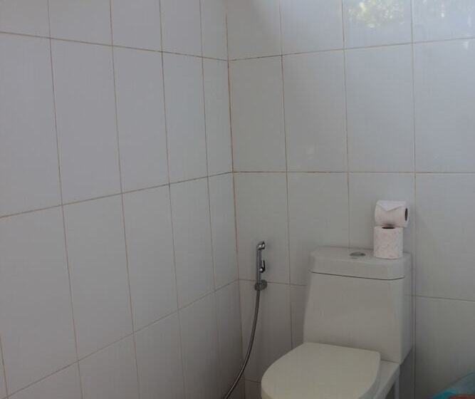 住宿加早餐 Cashew Grove Beach Resort