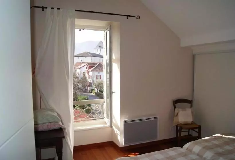 ベッドアンドブレックファースト Chalet Elisa Chambre D'hôtes