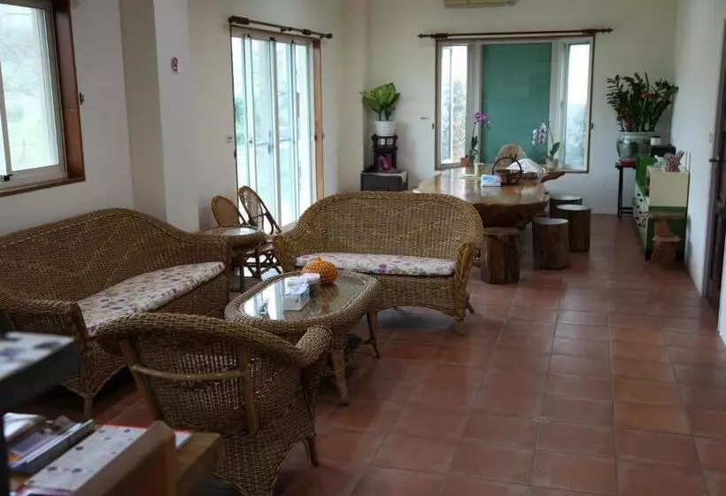 تختخواب و صبحانه Dong Hua Dream House