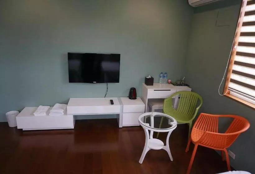 تختخواب و صبحانه Dong Hua Dream House
