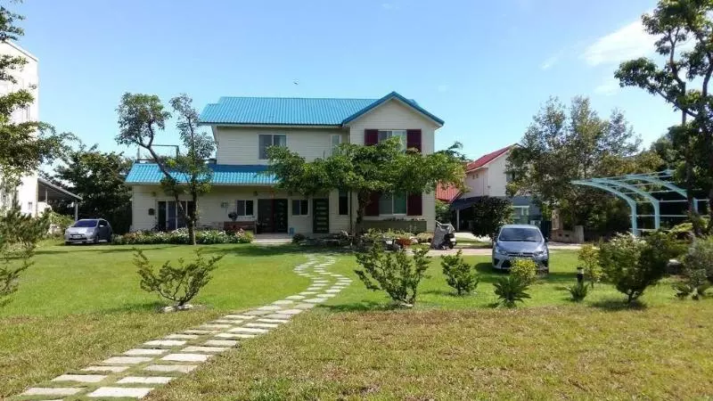 تختخواب و صبحانه Dong Hua Dream House