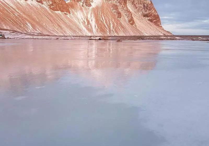 تختخواب و صبحانه Hofn Guesthouse