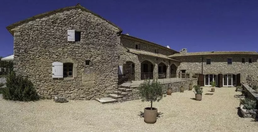 Aamiaismajoitus (B&B) La Buisse