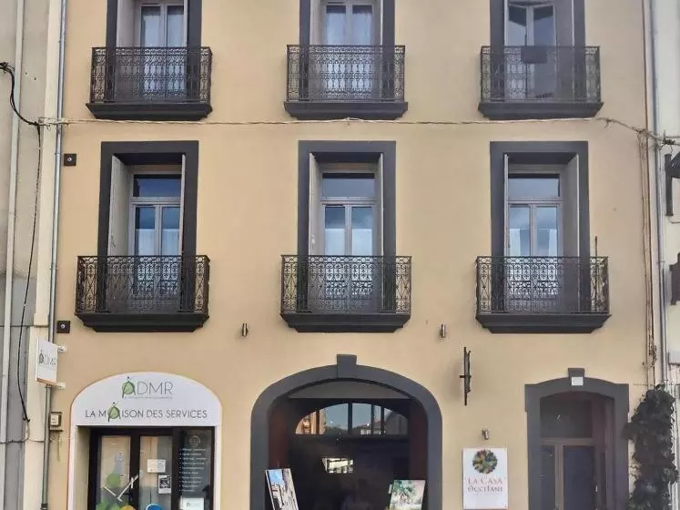تختخواب و صبحانه La Casa Occitane