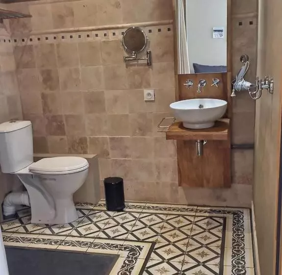 تختخواب و صبحانه La Casa Occitane