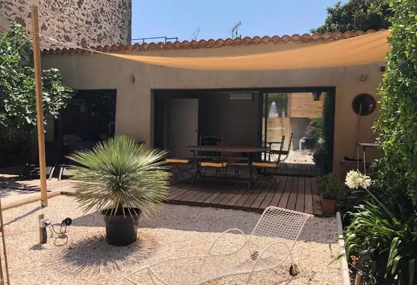 تختخواب و صبحانه La Casa Occitane