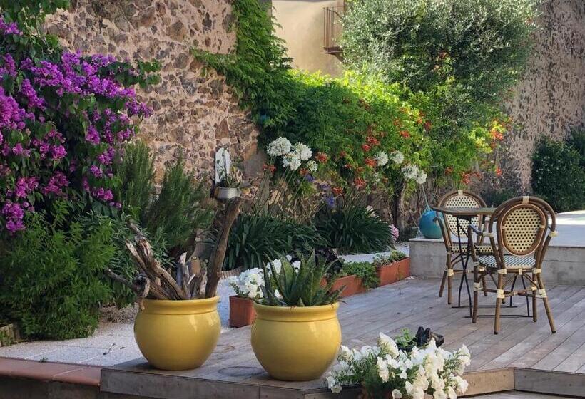 مبيت وإفطار La Casa Occitane