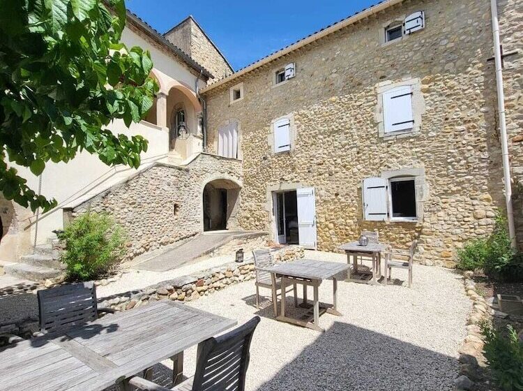 ベッドアンドブレックファースト Les Parfums Du Midi