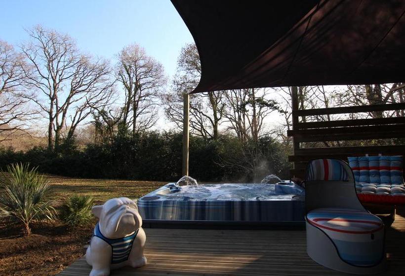 مبيت وإفطار Marosenia Ttiki   Cabanes Et Spa