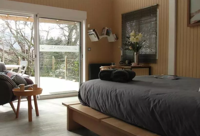 Aamiaismajoitus (B&B) Marosenia Ttiki Cabanes Et Spa