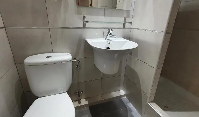 مسافرخانه Ch Otello Rooms I   Madrid
