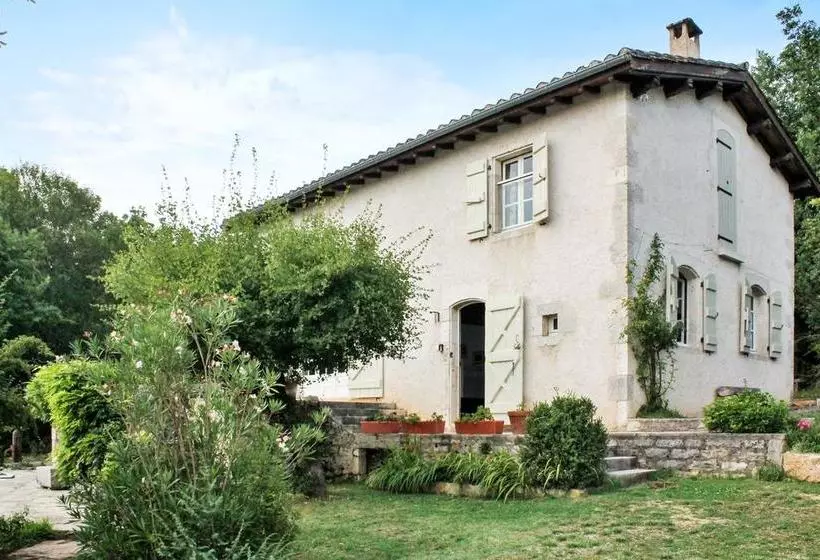 Maison De 2 Chambres Avec Piscine Privee Jardin Amenage Et Wifi A Bruniquel