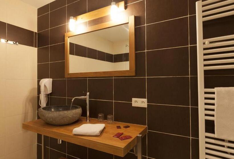 בית מלון כפרי Des Alpes