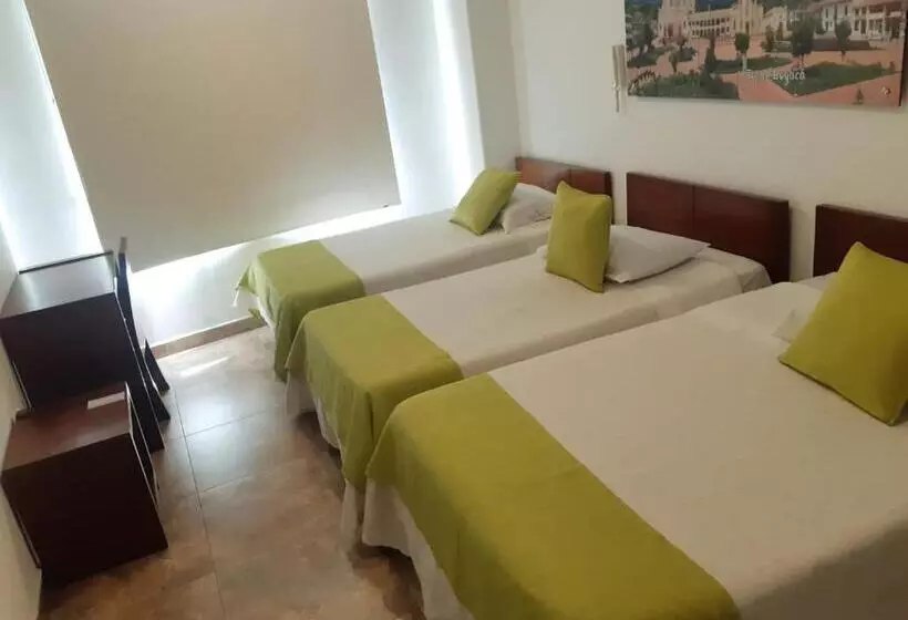 Hotelli Milán