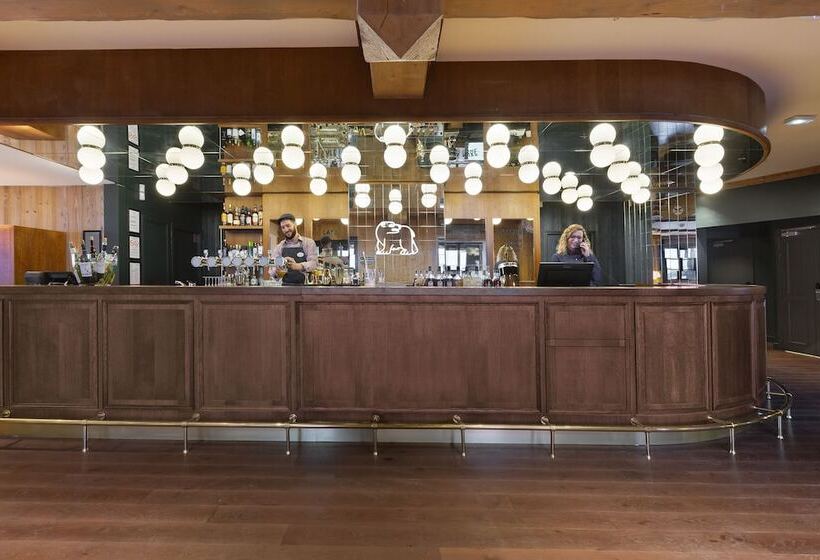 Ours Blanc Hotel & Spa