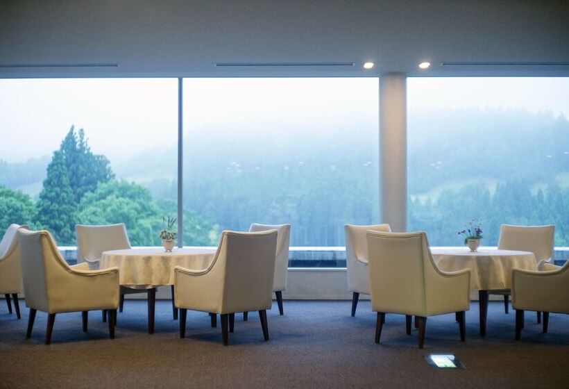 Menard Aoyama Resort Hotel Schönvert