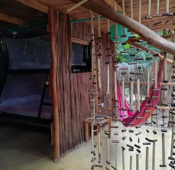 Oasis Hostal