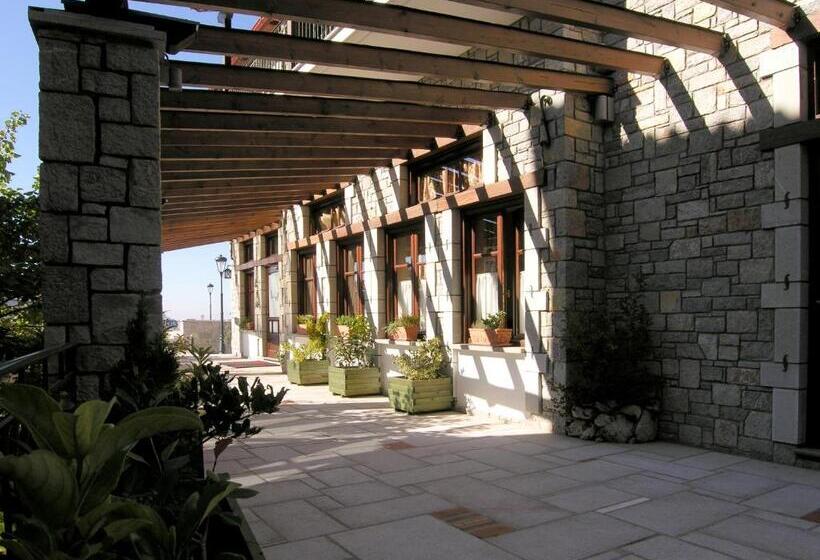 Ef Zin Hotel Arachova