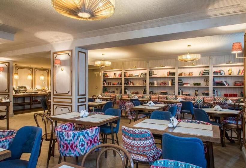 Ef Zin Hotel Arachova