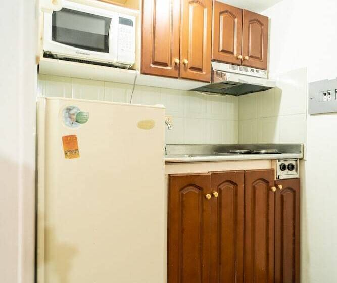 هتل 100 Wonderful House