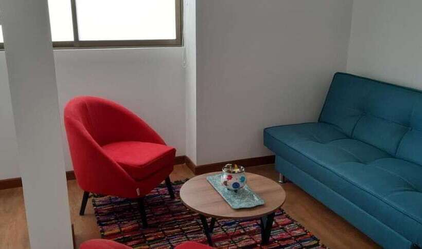 هتل 100 Wonderful House