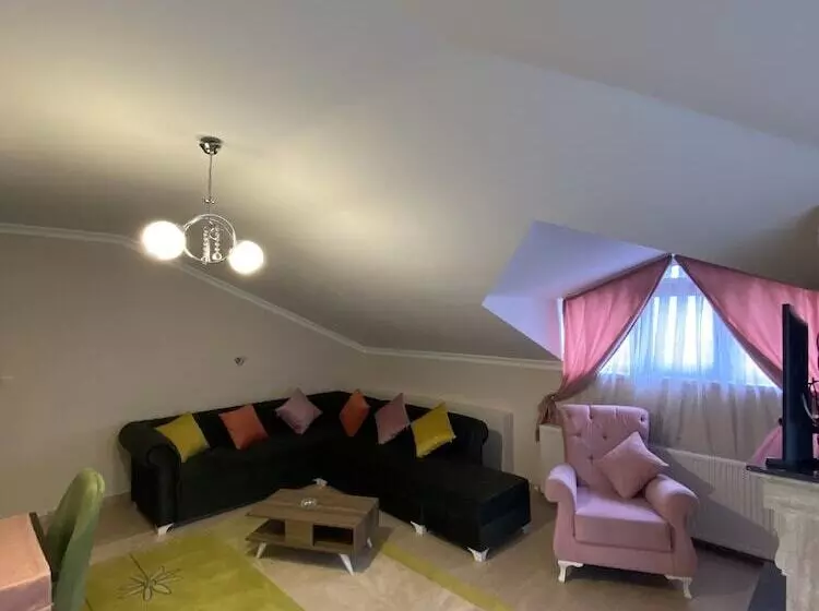هتل Assortie La Villa