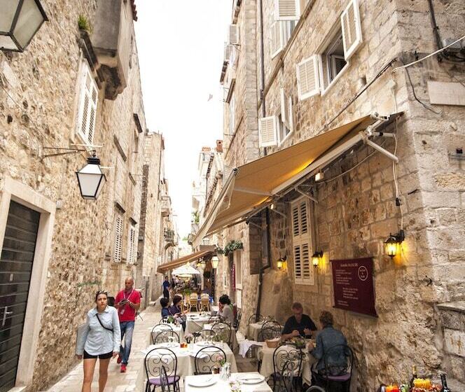 Отель Apartments Tereza