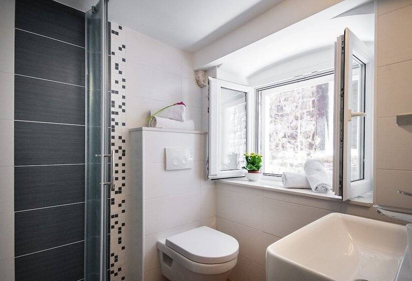 Отель Apartments Tereza