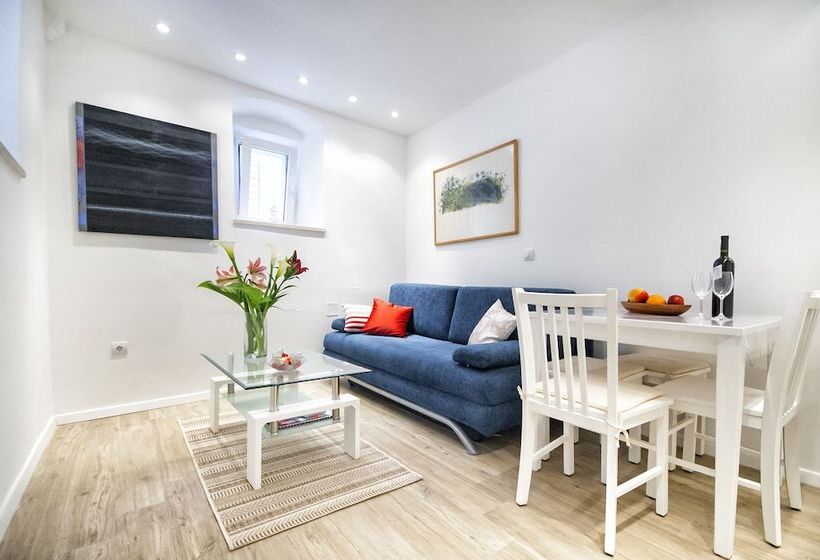 Отель Apartments Tereza