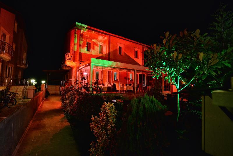 Szálloda Assortie La Villa