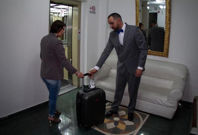 בית מלון כפרי Balmoral Quito